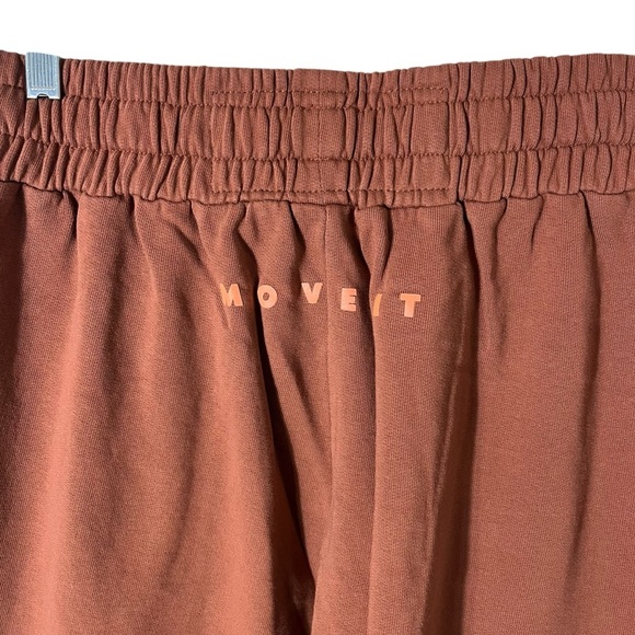 MOTHER The Knock Out Ankle Jogger Sweatpants in Mocha Bisque - Picture 6 of 12